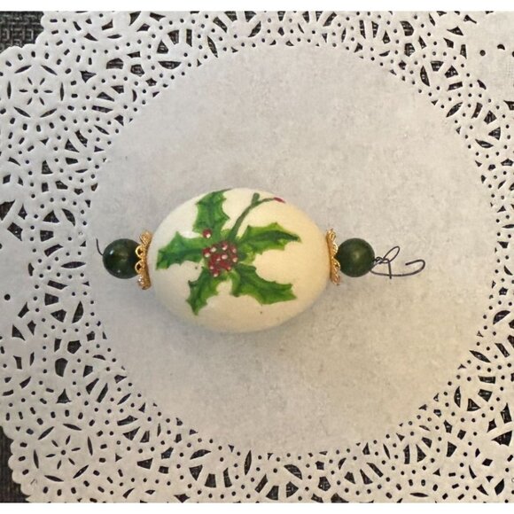 Vintage Hand Painted Small Egg Ornament Poinsettia Holly Green Beads - Picture 3 of 3